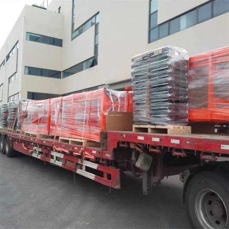 江西赣州寻乌县到新疆伊犁霍城县物流公司江西赣州寻乌县至新疆伊犁霍城县物流专线往返运输
